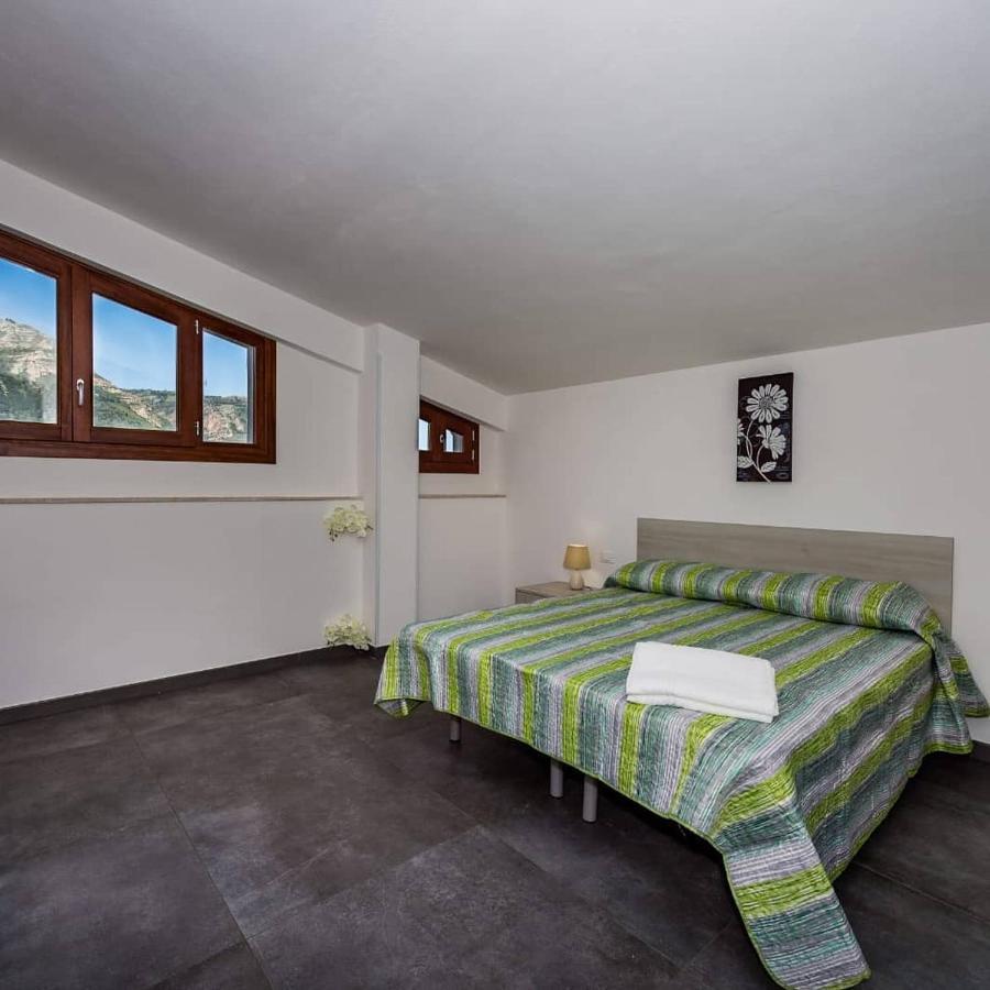 קאסטלמארה דל גולפו Villa Michelangelo מראה חיצוני תמונה