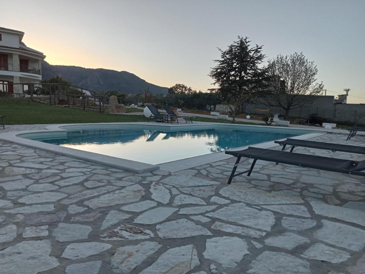 קאסטלמארה דל גולפו Villa Michelangelo מראה חיצוני תמונה